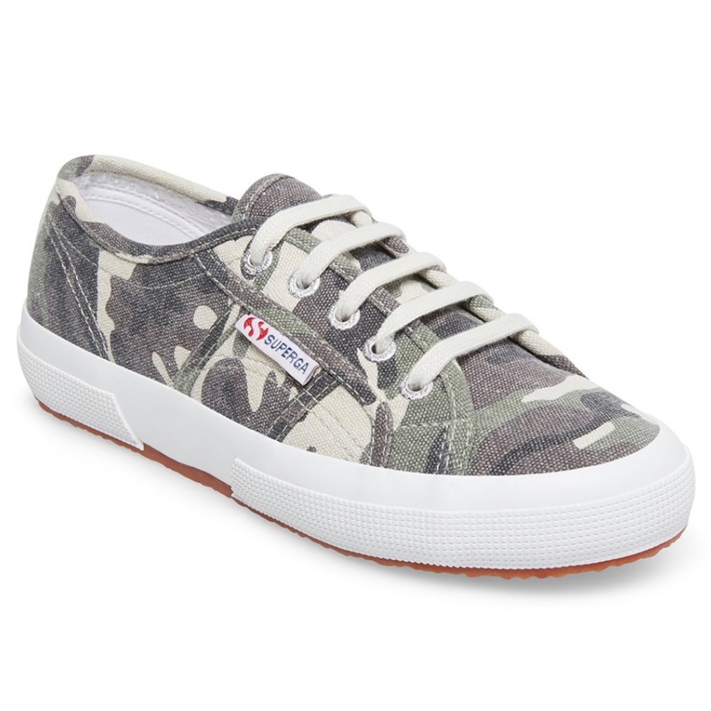 Superga sneakers